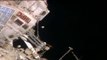 OVNI : Un astronaute de l'ISS filme un objet volant non identifié flottant dans l'Espace