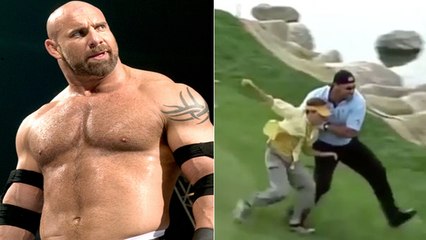 Un homme a la mauvaise idée d'embêter le catcheur Bill Goldberg sur un parcours de golf...