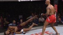 UFC Fight Night 107 : Jimi Manuwa met Corey Anderson KO