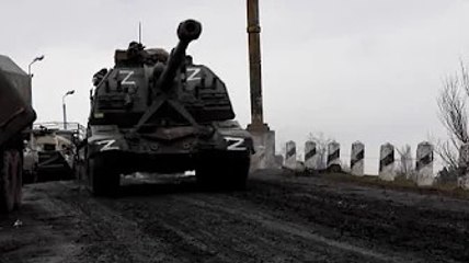 Crise en Ukraine : Voici le nouveau symbole de guerre de la Russie