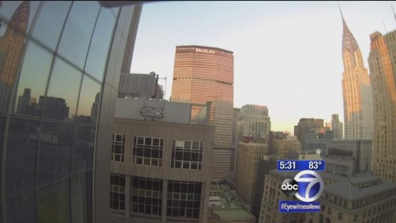 Regardez ce drone heurter les gratte-ciel et se crasher à New York