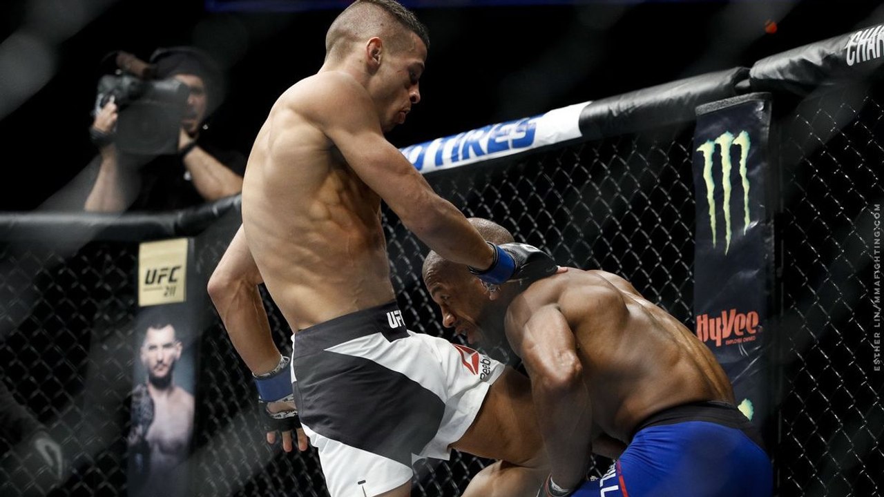 Tom Duquesnoy fait ses débuts à l'UFC et envoie Patrick Williams au tapis lors du Fight Night à Kansas City