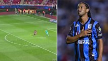 Un joueur mexicain s'inspire de Ronaldinho pour marquer le but le plus astucieux de l'année
