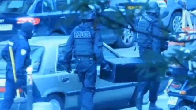 Prise d’otages : Un homme armé a fait irruption vendredi dans une agence bancaire CIC à Paris