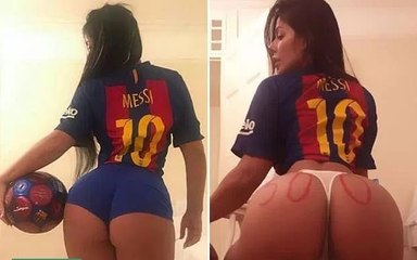 Miss Bum Bum rend hommage au 500e but de Messi avec le Barça à sa manière...