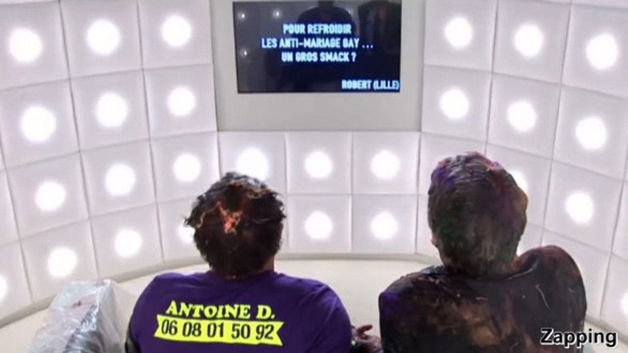 Le Grand Journal : José Garcia dévoile le numéro de téléphone d'Antoine De Caunes