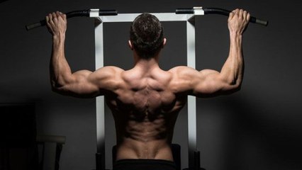 Ce petit détail en faisant vos tractions peut tout changer