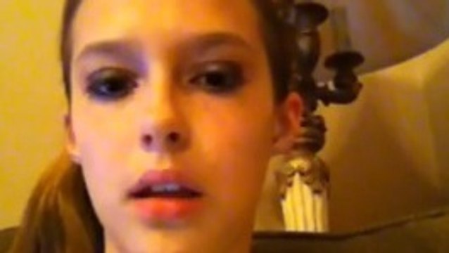 Belle ou laide ? : Le jeu dangereux des adolescentes sur internet