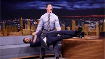 Le célèbre présentateur Jimmy Fallon met au défi John Cena de le soulever en deadlift