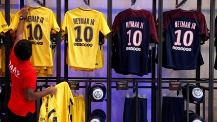 Rien qu'avec les ventes de maillots de Neymar, voilà combien le PSG pourrait récupérer