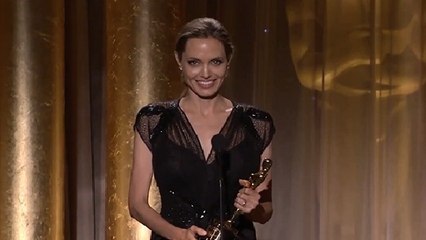 Angelina Jolie : Elle reçoit un Oscar d'honneur pour son action humanitaire
