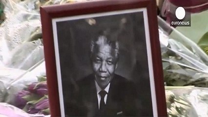 Mort de Mandela : Le Premier ministre tchèque espérait "échapper" aux obsèques