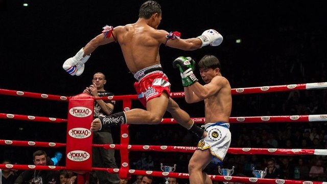 Voilà pourquoi la légende du muay-thaï Saenchai est considéré comme l'un des combattants les plus brillamment vicieux