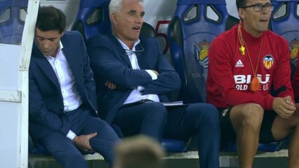 Le coach de Valence se claque en célébrant un but en fin de match !