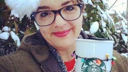Adepte de Starbucks, Beautiful Existence y mange tous les jours pendant 1 an