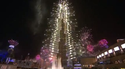 Dubaï réalise le record du monde du plus grand feu d'artifice pour le nouvel an 2014