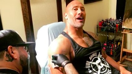 Dwayne Johnson : The Rock explique la signification de son tatouage le plus flippant