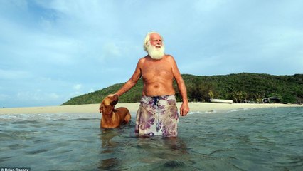 L'incroyable histoire de David Glasheen, le millionnaire devenu le Robinson Crusoé des temps modernes