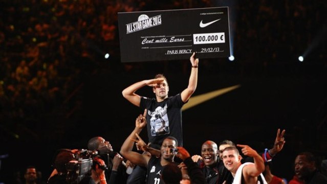 All-Star Game : il marque un panier du milieu du terrain et gagne 100 000 euros