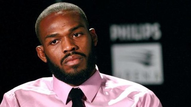 Jon Jones est passé au détecteur de mensonges pour prouver son innocence