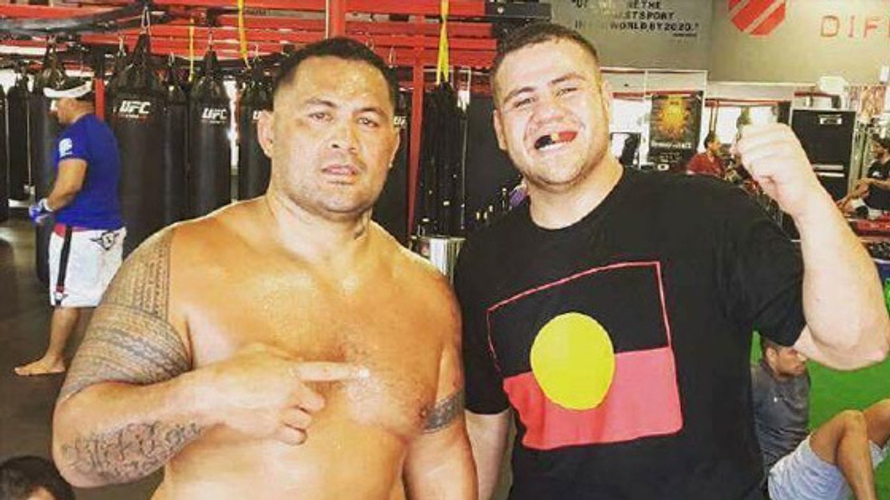 Le cul sec de Tuivasa et sa soirée avec Mark Hunt