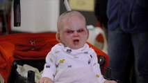 Devil Baby Attack : la caméra cachée effrayante pour la sortie du film Devil's Due