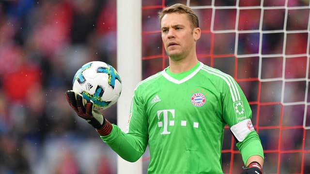 Le Bayern Munich forcé de titulariser un entraîneur des jeunes dans les buts à la place de Manuel Neuer