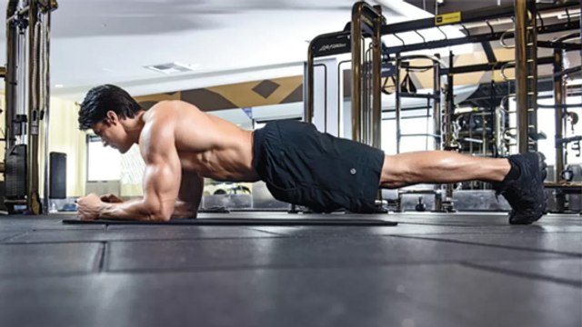 3 variations de gainage pour avoir de meilleurs abdos