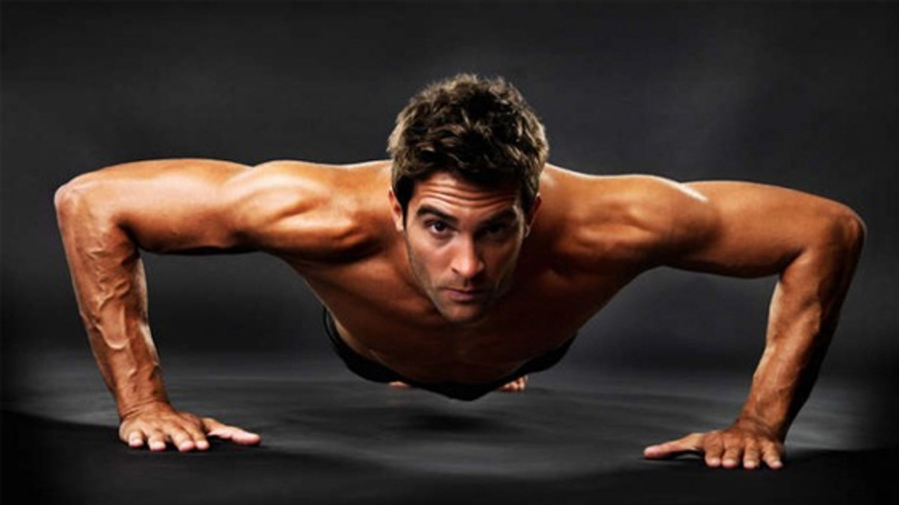 Comment travailler vos pectoraux en statique
