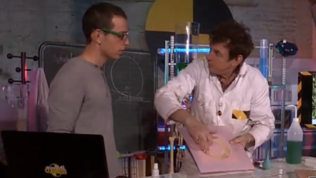 On n'est pas que des cobayes nous apprend à dessiner avec de l'eau