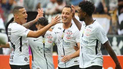 Le sponsor du maillot des Corinthians ne se voit que si les joueurs transpirent