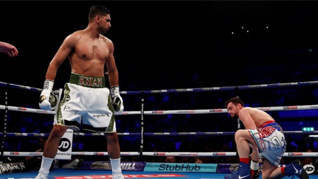 Boxe : Amir Khan met KO Phil Lo Greco en seulement 39 secondes