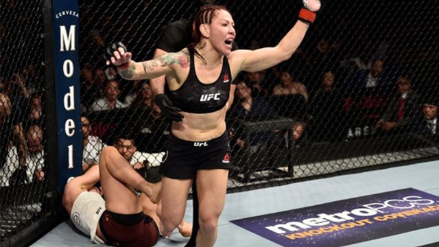 UFC 222 : Cris Cyborg conserve sa ceinture des poids plumes en battant Yana Kunitskaya par KO au 1er round