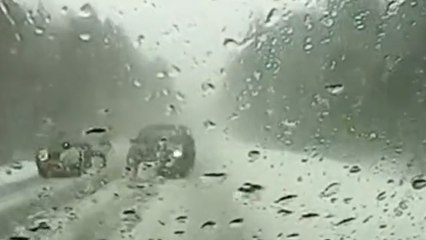 Au volant de sa voiture, cette femme a eu énormément de chance !