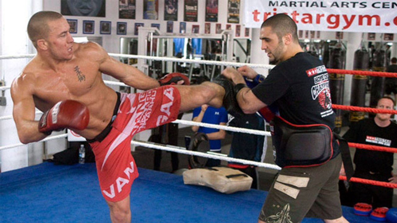 UFC : Le coach de GSP promettait 5000 euros à ses étudiants s'ils mettaient KO Georges St-Pierre