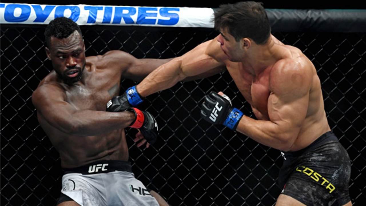 Paulo Costa et Uriah Hall nous offrent un vrai combat de bûcherons, magnifique