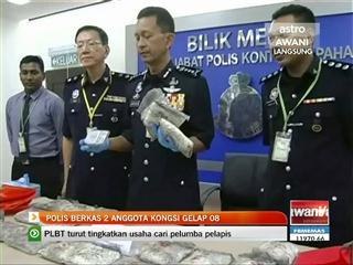 Polis berkas 2 anggota kongsi gelap 08