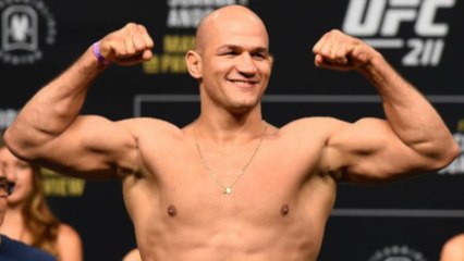 Junior Dos Santos est de retour ! Que peut-il espèrer dans une catégorie des poids lourds en mouvement ?