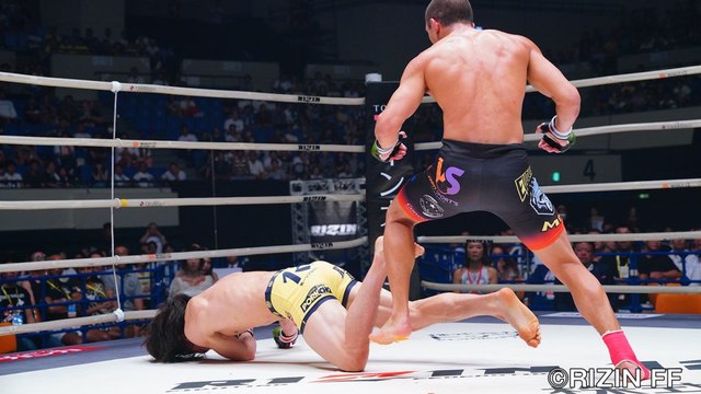Luiz Gustavo, protégé de Wanderlei Silva, met KO Yusuke Yachi au Rizin