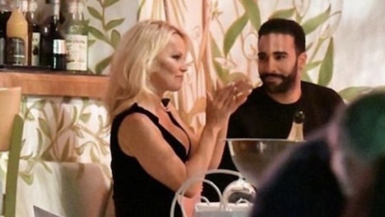 La lettre d'amour de Pamela Anderson à Adil Rami