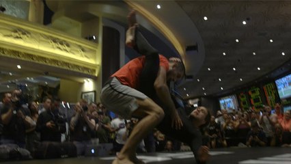 UFC : Brian Ortega offre aux fans venus en nombre un open workout de folie