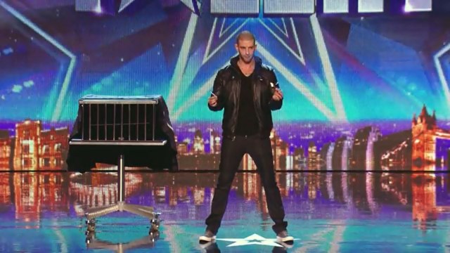 L'incroyable numéro de l'illusionniste Darcy Oake subjugue le jury de Britain's Got Talent