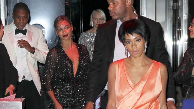Solange Knowles s'en prend violemment à Jay-Z sous les yeux de Beyoncé