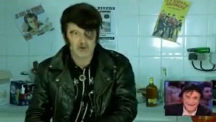 Le Grand Journal: Antoine de Caunes se déguise en Didier l'embrouille