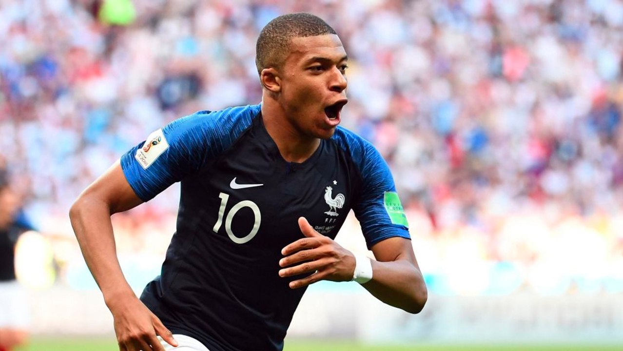 Kylian MBappé signe 2 nouveaux records du monde et fait son entrée dans le Guinness World Records