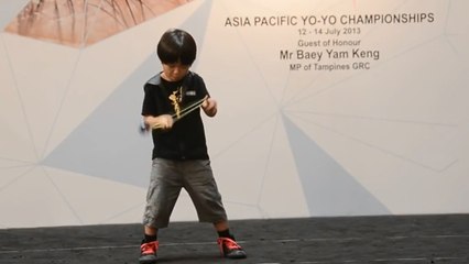 Japon : Cet enfant de 6 ans est un véritable pro du yo-yo