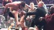 Vidéo de la bagarre générale entre Khabib Nurmagomedov et Conor McGregor avec leurs proches lors de l'UFC 229