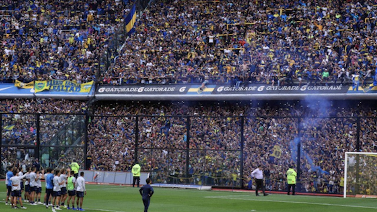 Deux jours avant le Superclassico retour face River Plate, 50 000 personnes se déplacent à l'entraînement de Boca Junior