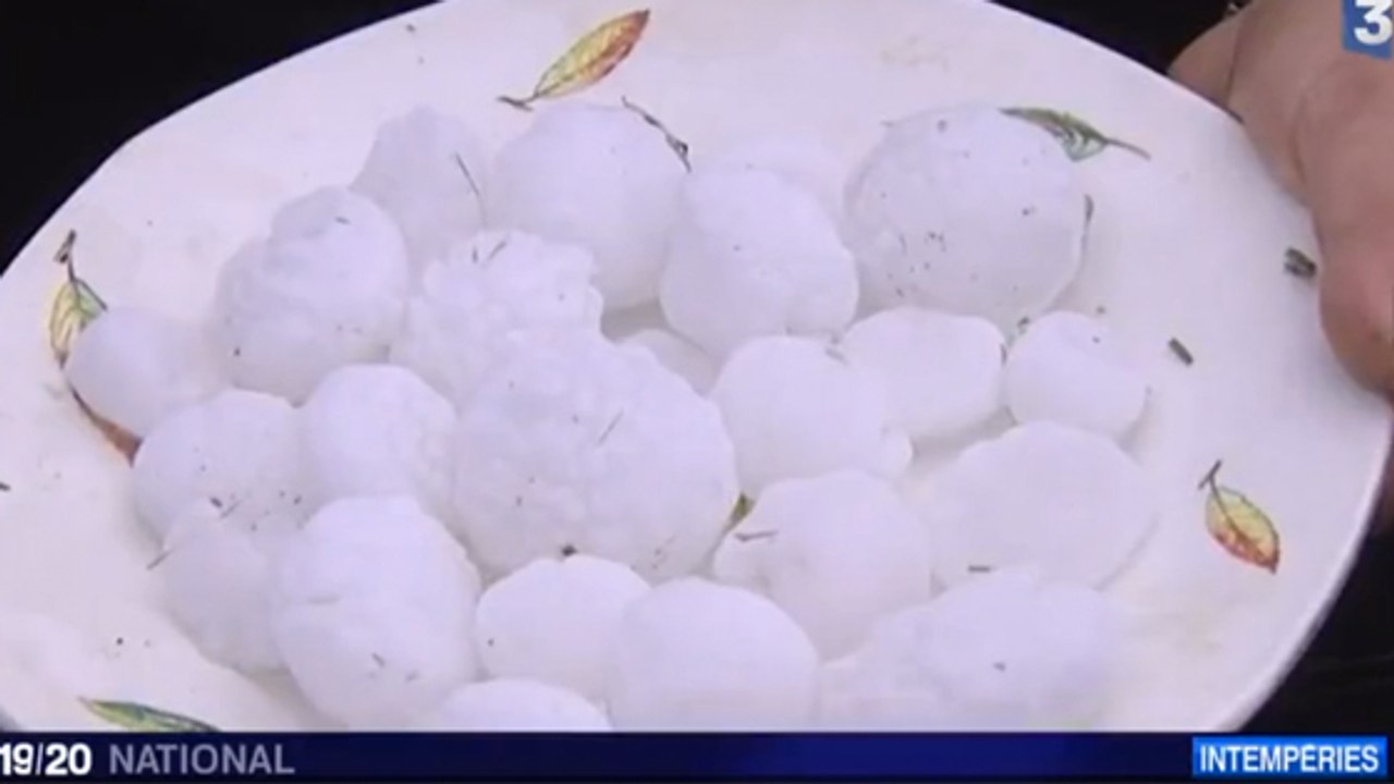 Le Cantal victime d'une impressionnante pluie de grêlons