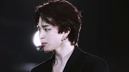 무대 찢었다! 방탄소년단 지민, 'PTD' 클래퍼 대첩 주인공..1만 5000 아미에 감동 큰절 'STAGE KING'